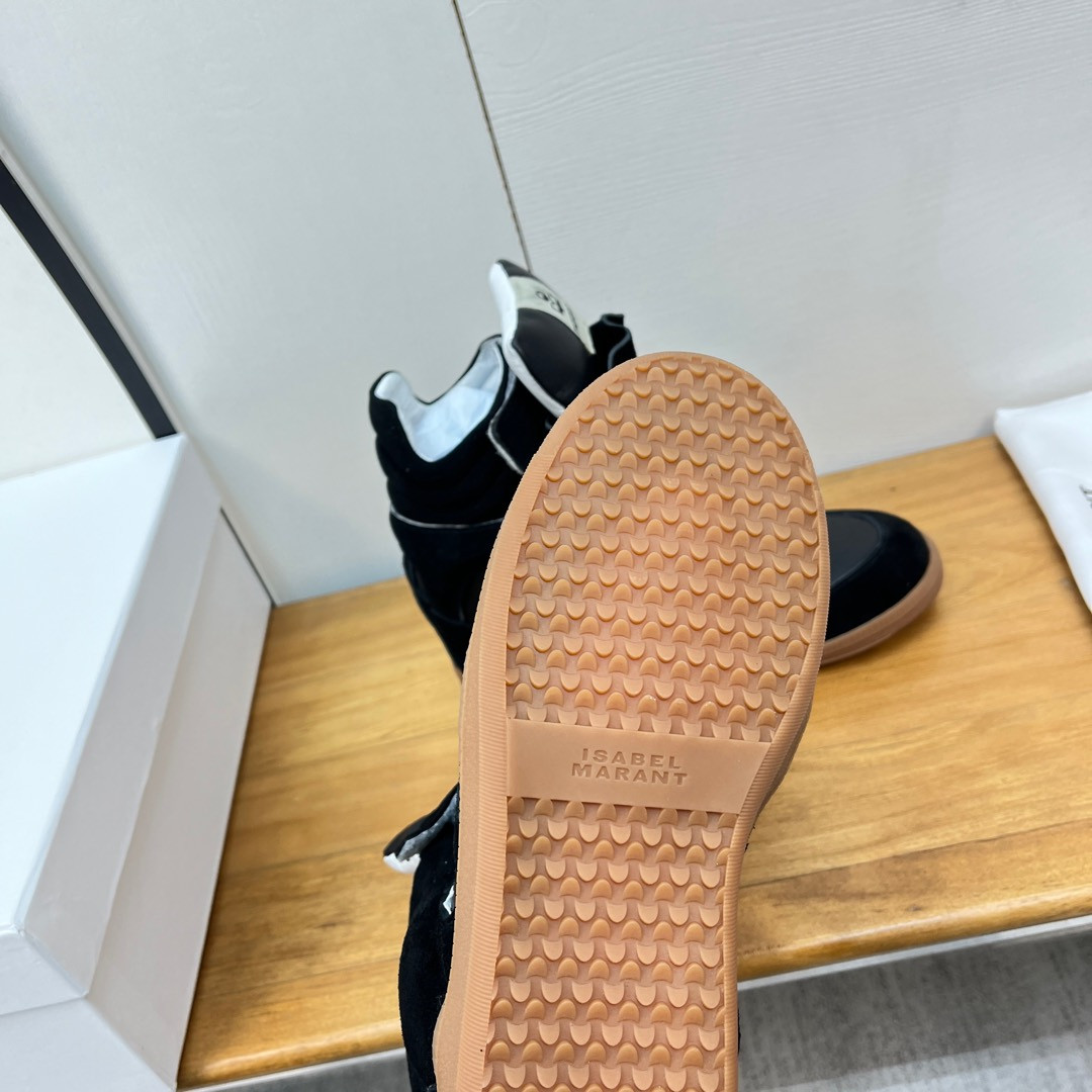isabel M*rant sneaker