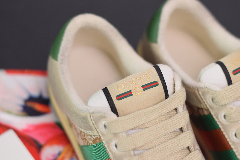 G*u*i sneaker