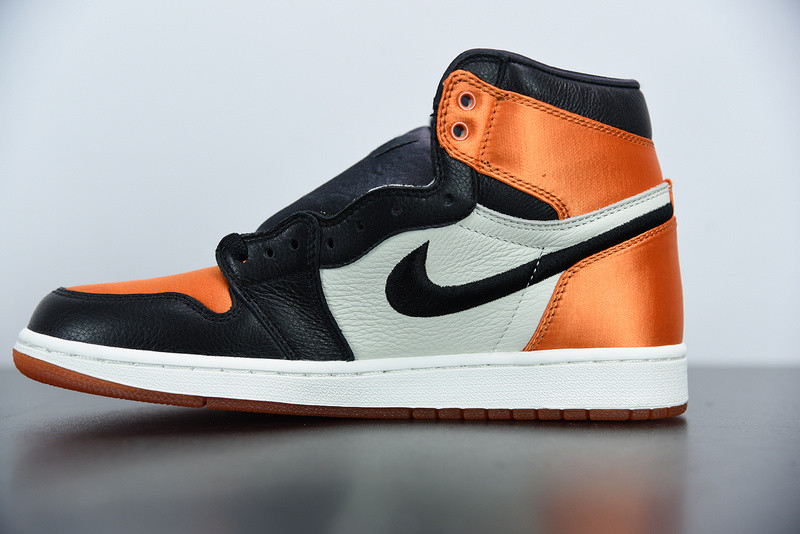 AIR JORDAN 1 RETRO HIGH SATIN SHATTERED BACKBOARD  AV3725-010