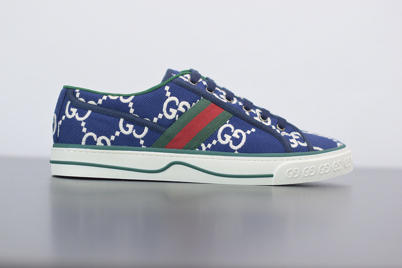 G*u*i sneaker