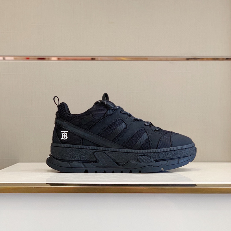 Bv*b*rry sneaker