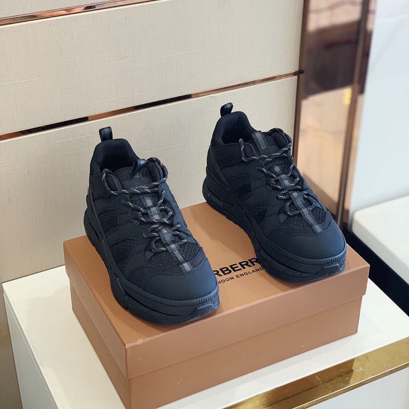 Bv*b*rry sneaker