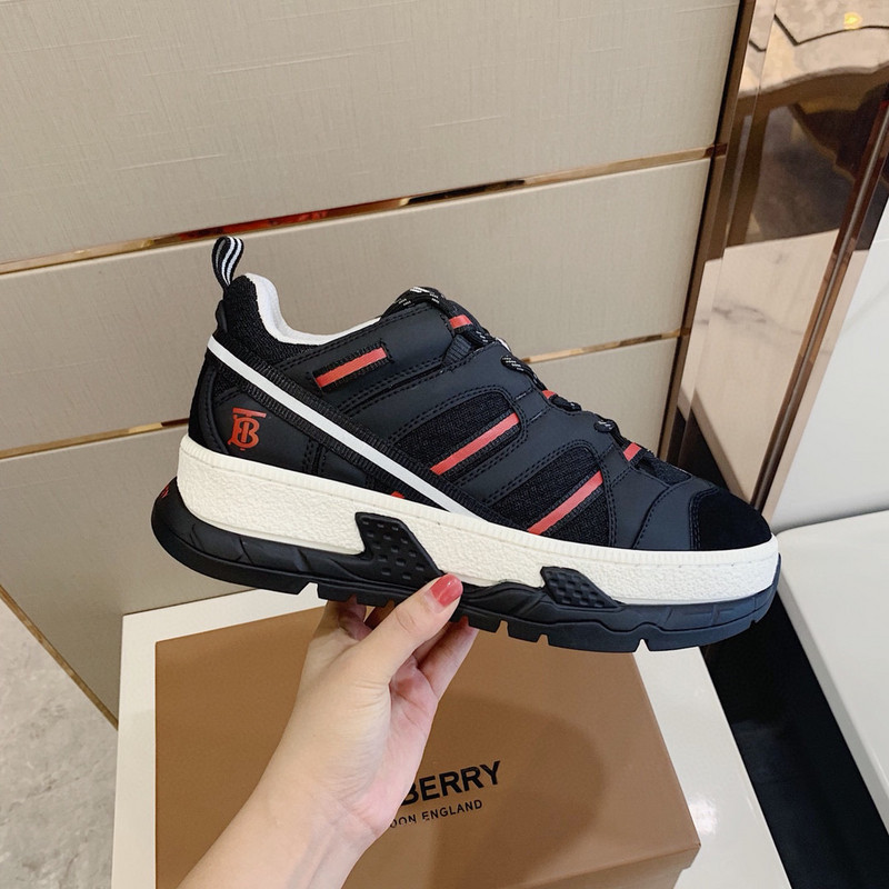 Bv*b*rry sneaker