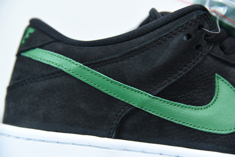 NIKE SB DUNK LOW PRO SB 