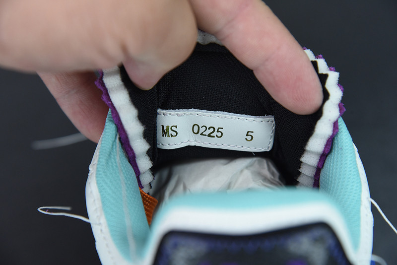 LVT SNEAKERS