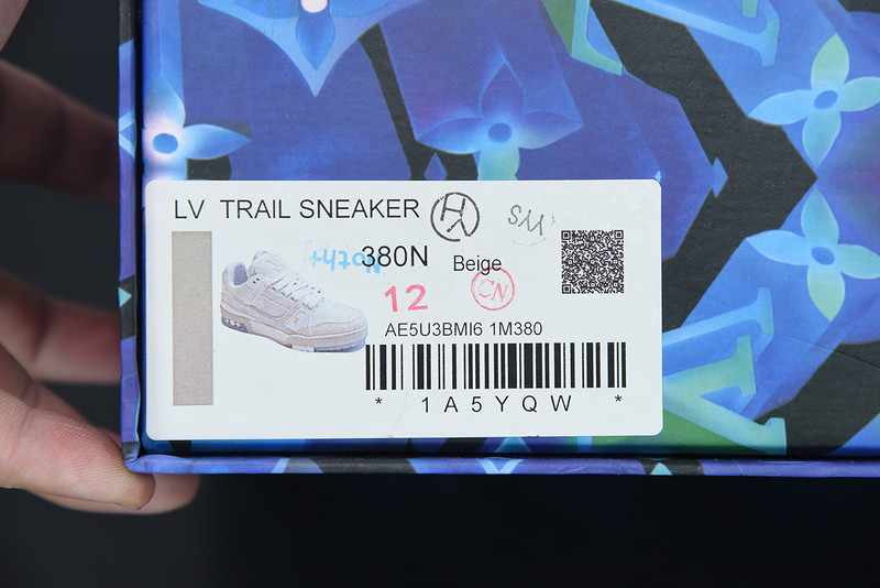 LVT SNEAKERS