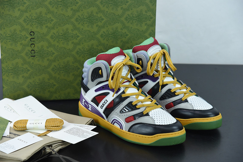 G*u*i sneaker