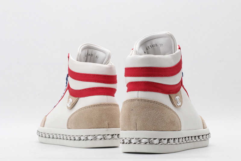 Ch**el sneaker