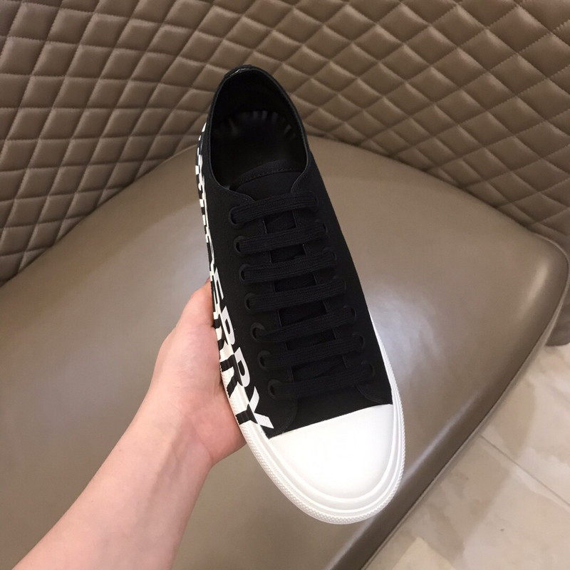 Bv*b*rry sneaker