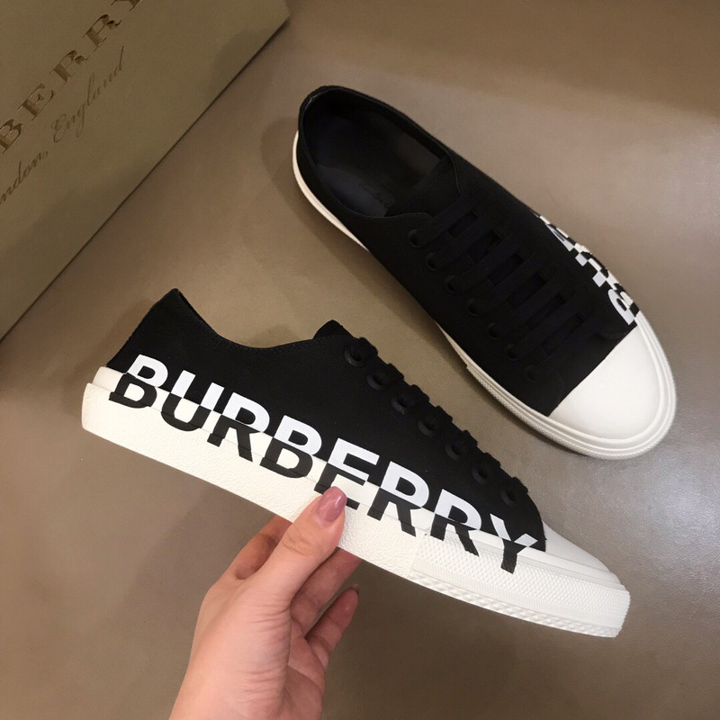 Bv*b*rry sneaker