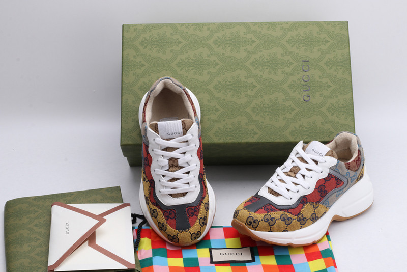 G*u*i rhyton sneaker