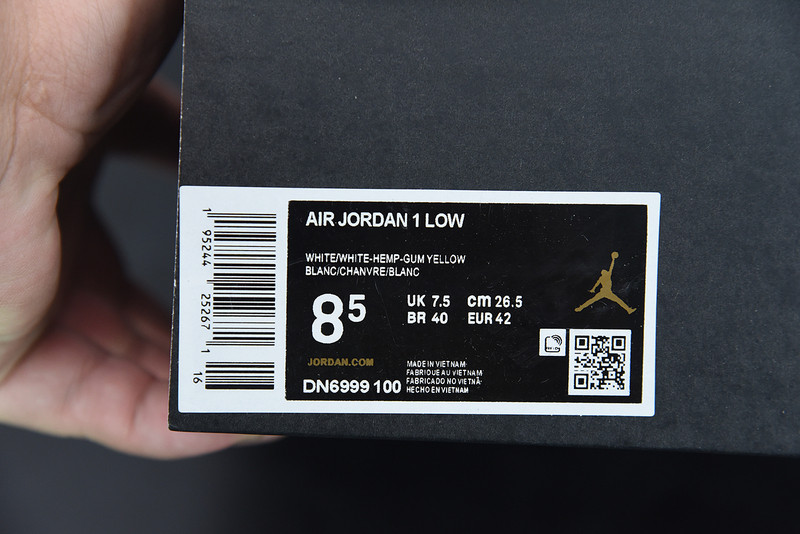 AIR JORDAN 1 LOW