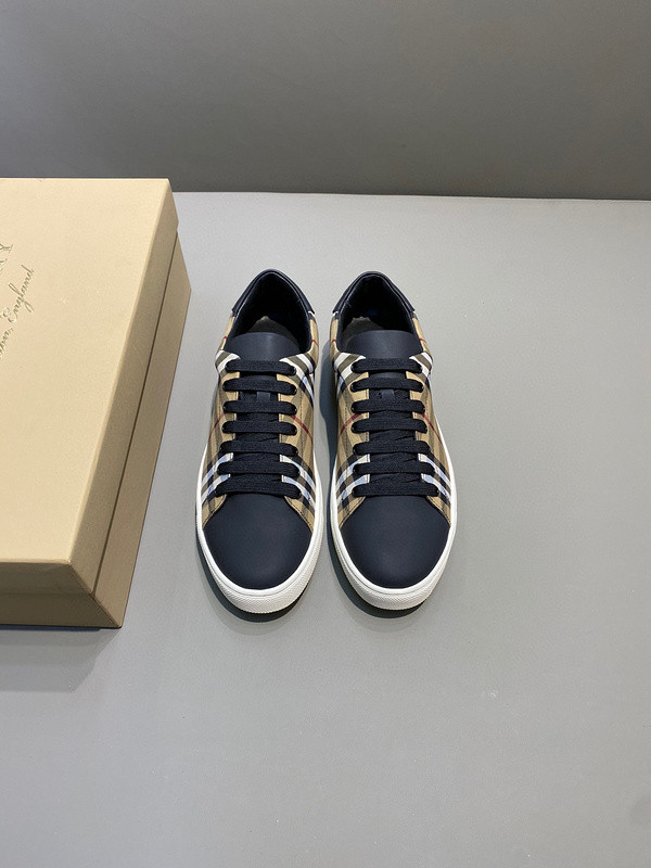 Bv*b*rry sneaker