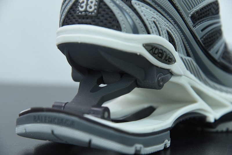 BC X-PANDER 6.0 TRAINER 653870 W2RA3 1212