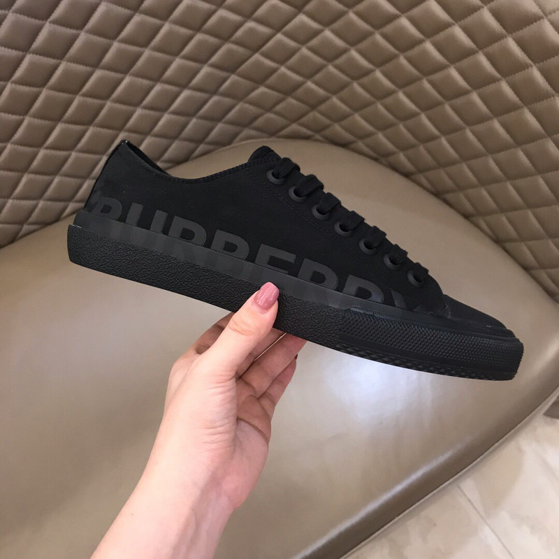 Bv*b*rry sneaker