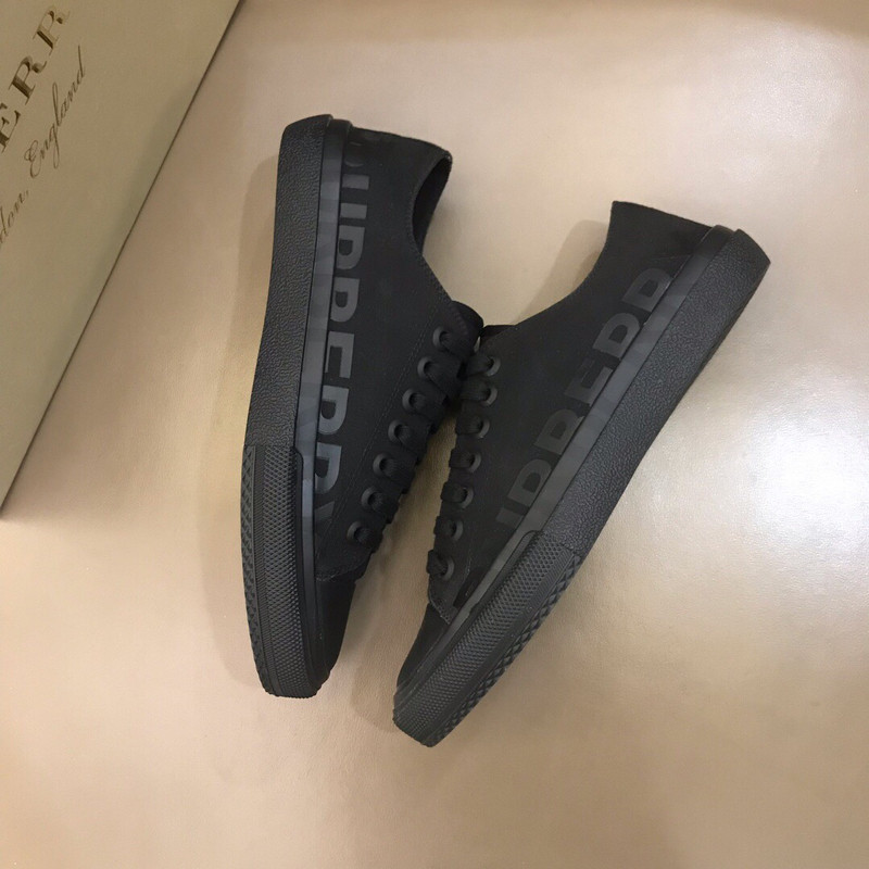 Bv*b*rry sneaker