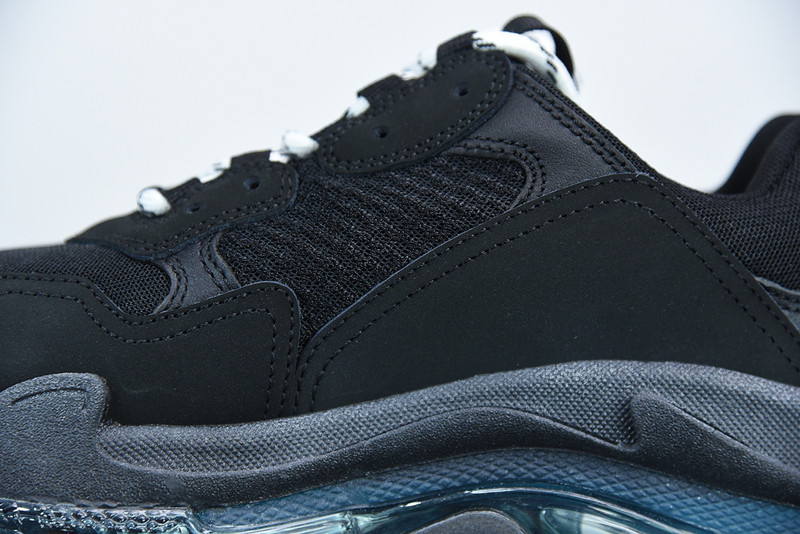 BC TRIPLE S TRAINER 544351 W09E1 9025