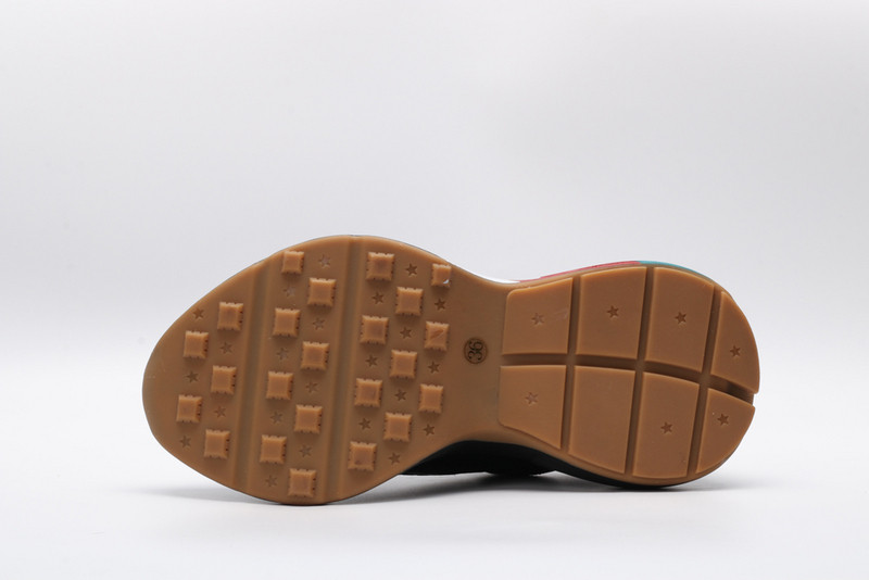 G*u*i rhyton sneaker