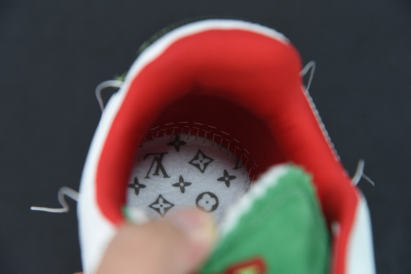 LVT SNEAKERS