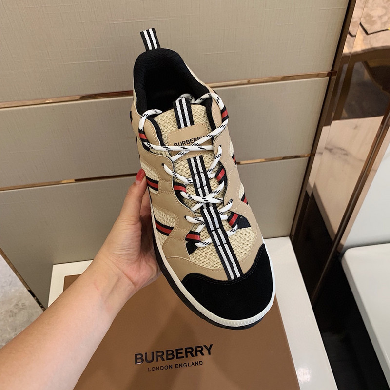 Bv*b*rry sneaker