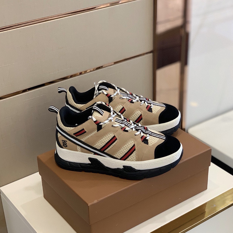 Bv*b*rry sneaker