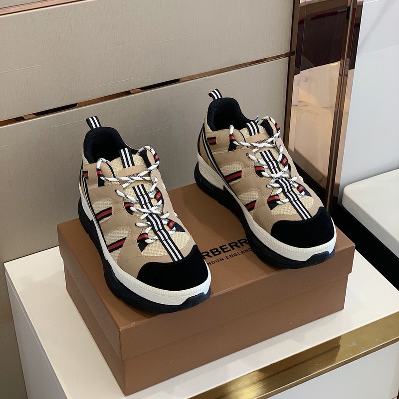 Bv*b*rry sneaker