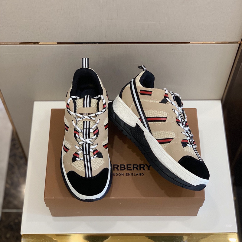 Bv*b*rry sneaker