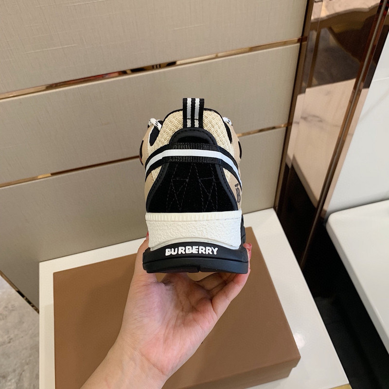 Bv*b*rry sneaker