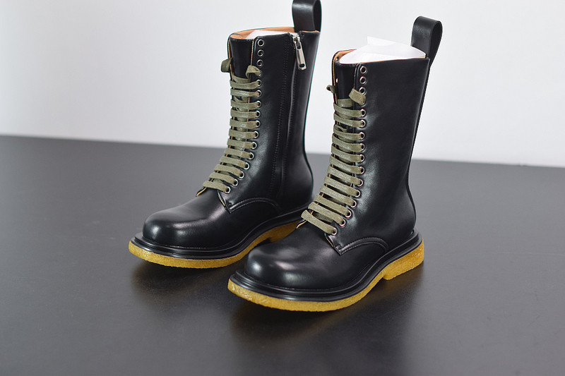 b0tte*a Ven*ta sneaker