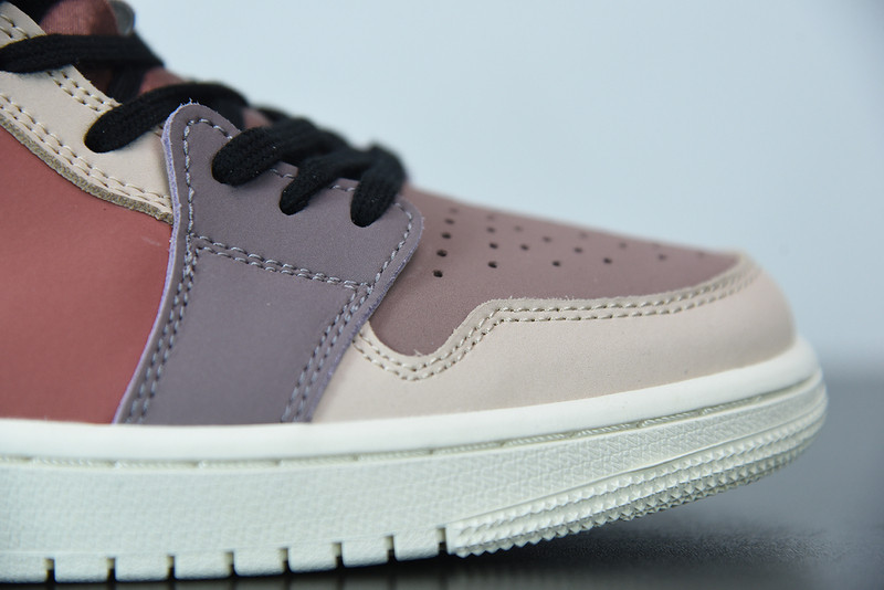 AIR JORDAN 1 HIGH ZOOM CMFT CANYON RUST CT0979-602