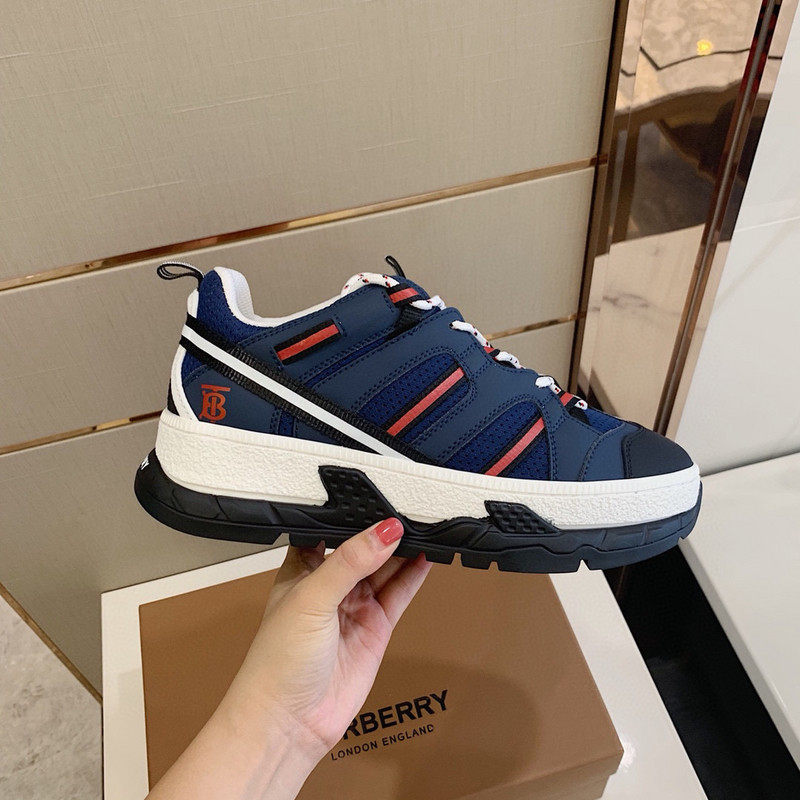 Bv*b*rry sneaker