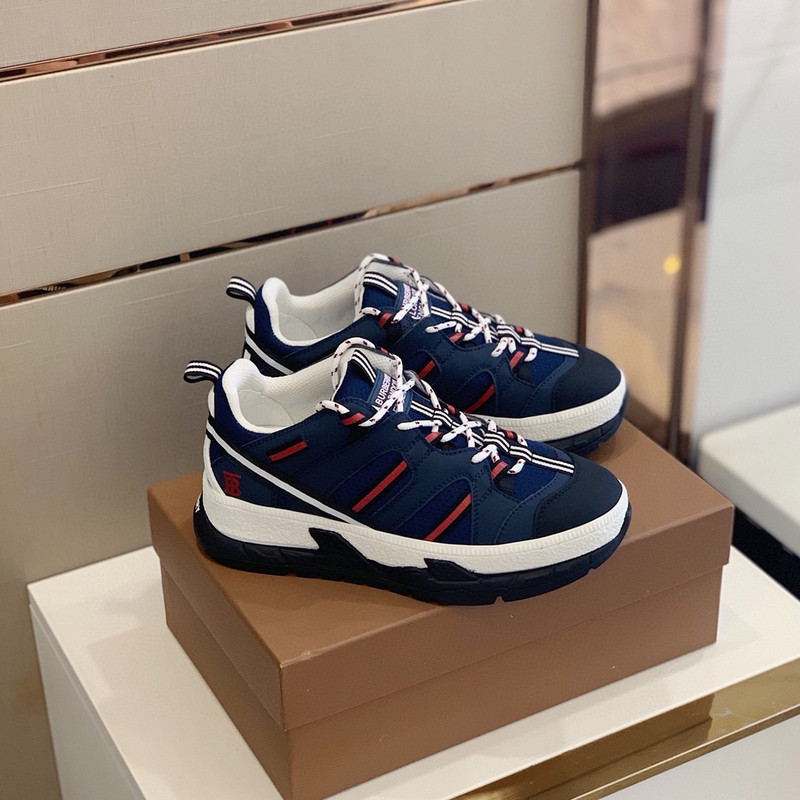 Bv*b*rry sneaker