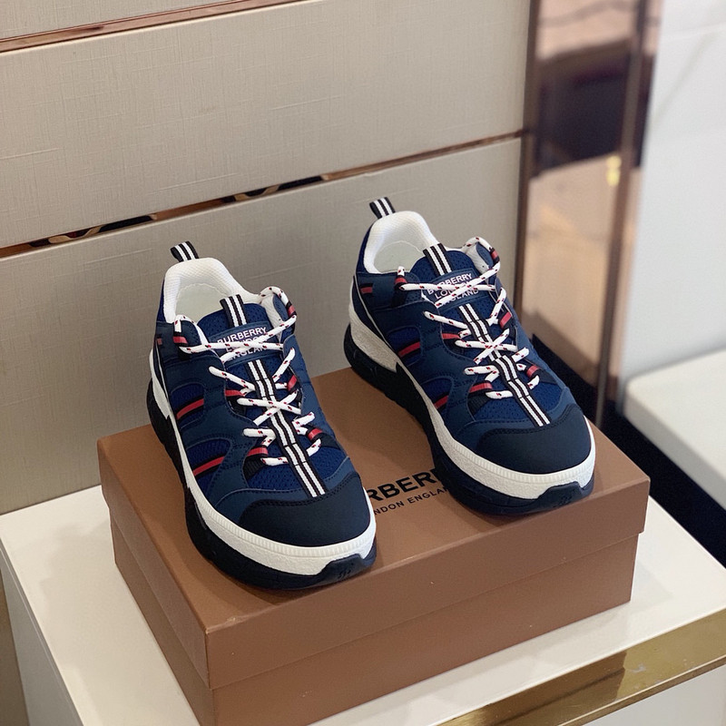 Bv*b*rry sneaker