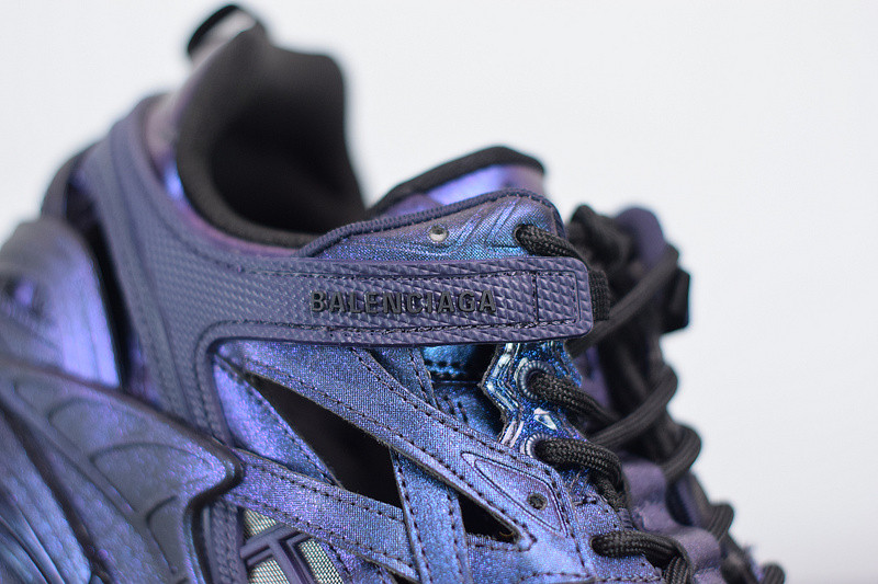 BC TRACK SNEAKER