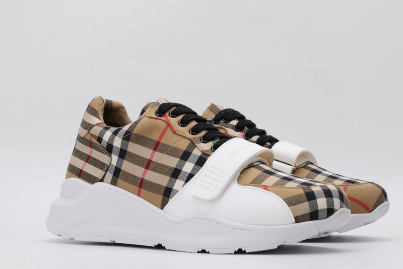 Bv*b*rry sneaker
