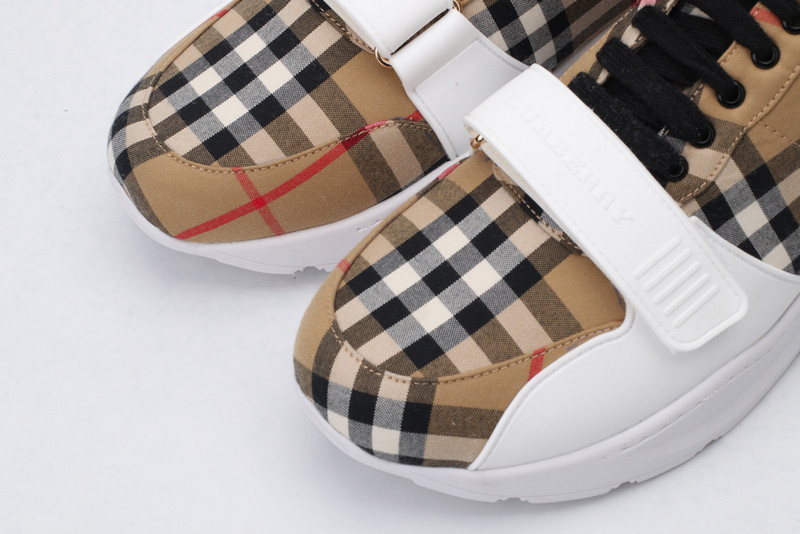 Bv*b*rry sneaker