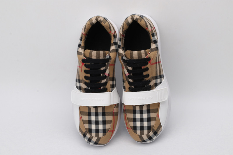 Bv*b*rry sneaker