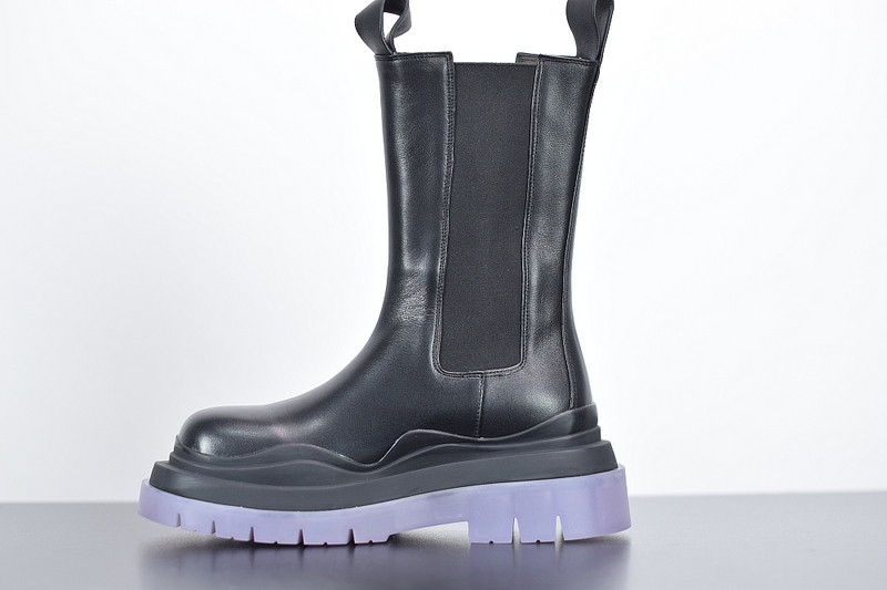 b0tte*a Ven*ta sneaker