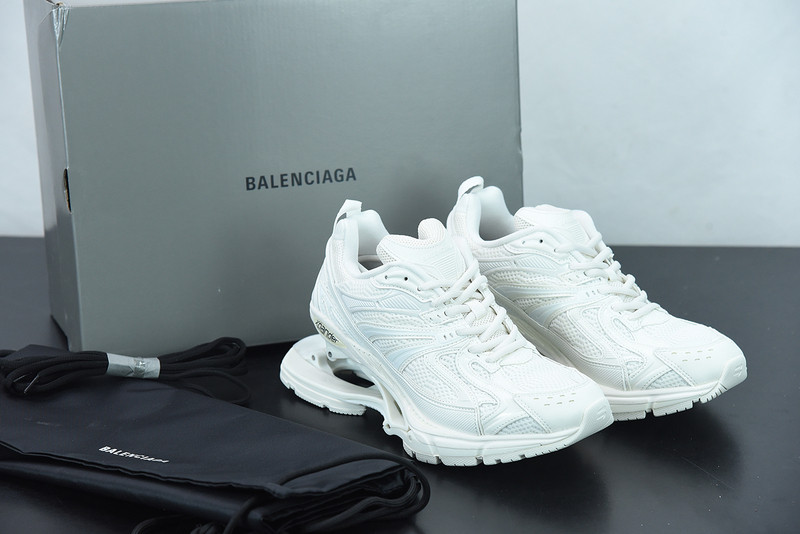 BC X-PANDER 6.0 TRAINER 653870 W2RA2 9000