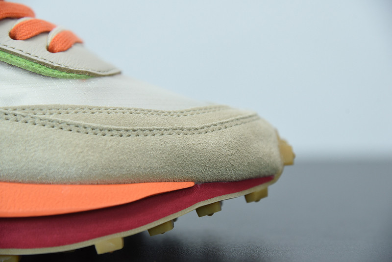NIKE LDV WAFFLE CLOT SACAI NET ORANGE BLAZE DH1347-100