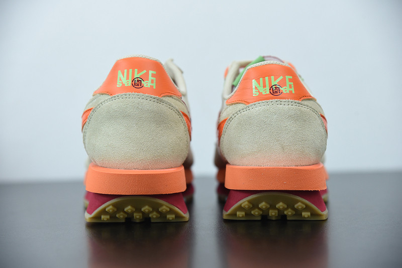 NIKE LDV WAFFLE CLOT SACAI NET ORANGE BLAZE DH1347-100