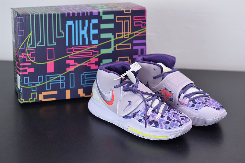 NIKE KYRIE 
