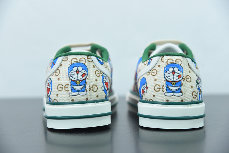G*u*i sneaker