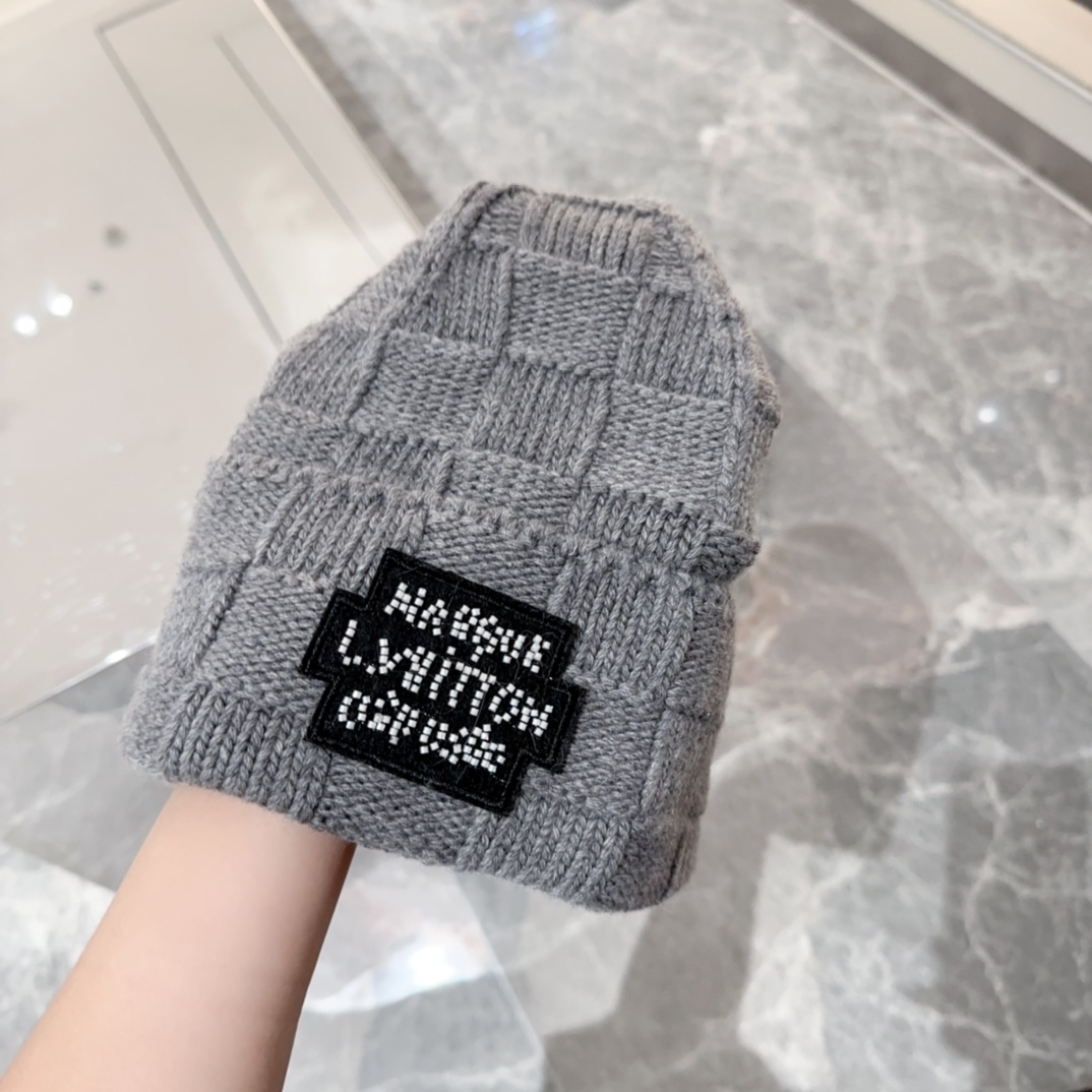 lvt Hat