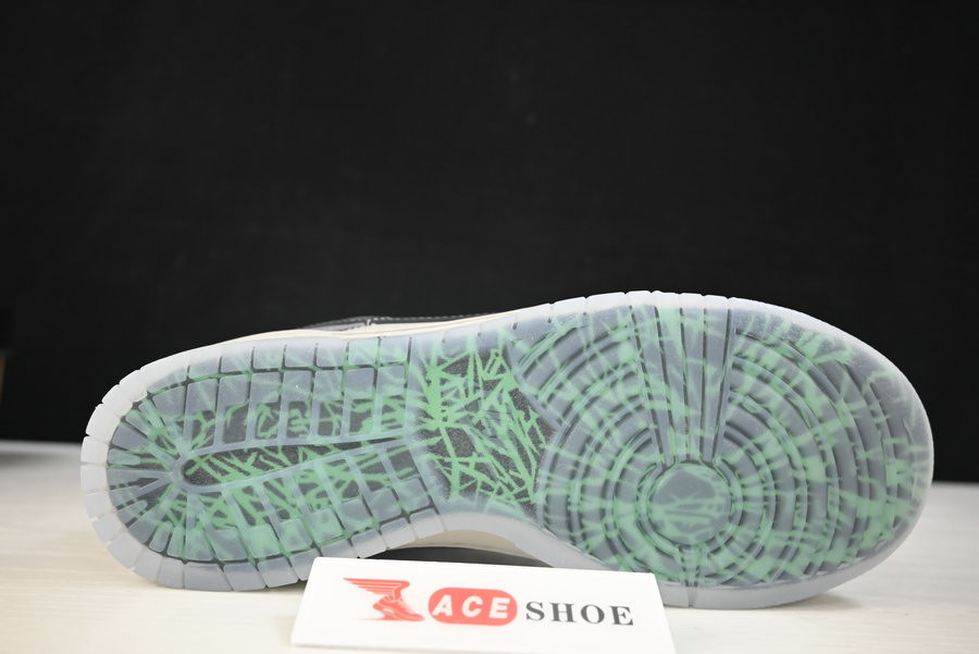 N0r*h carolina a&t x nike sb dunk low"ayantee" dr6187-001