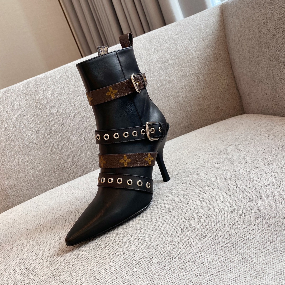 LVT BOOTS