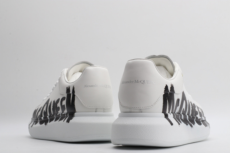 AlexER McEEN SNEAKERS