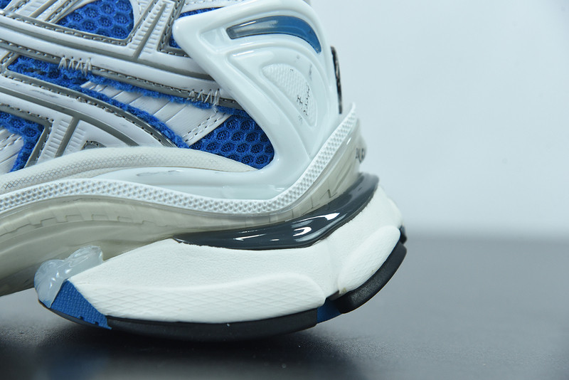 Ba*len*cia*ga runner sneaker