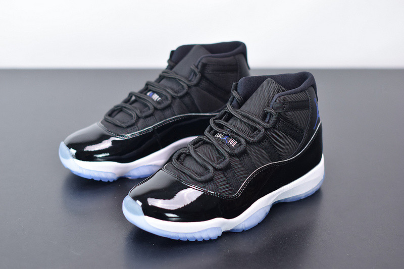 AIR JORDAN 11 RETRO "SPACE JAM 2016 RELEASE" 378037-003