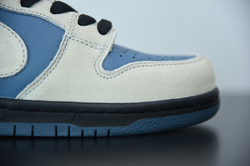 NIKE SB DUNK LOW LIGHT CREAM THUNDERSTORM BQ6817-200